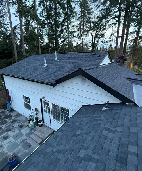 Roof Replacement in North Seattle 